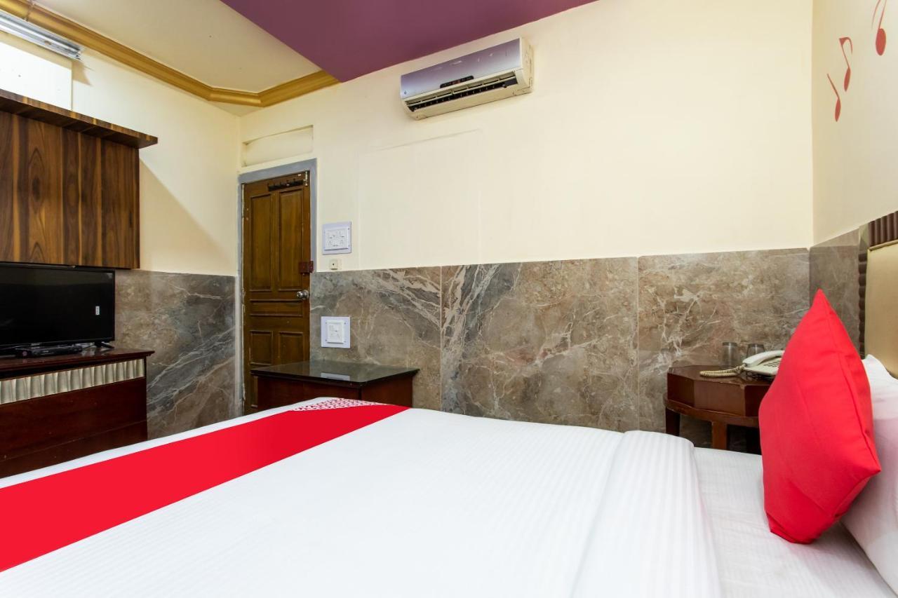 Oyo 24196 Hotel Shreenath Palace Udždžain Exteriér fotografie